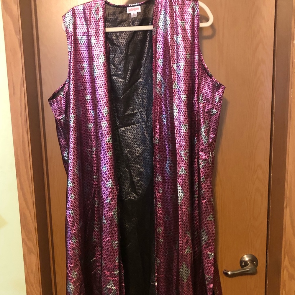 LuLaRoe Joy. Pink and Sparkly XL